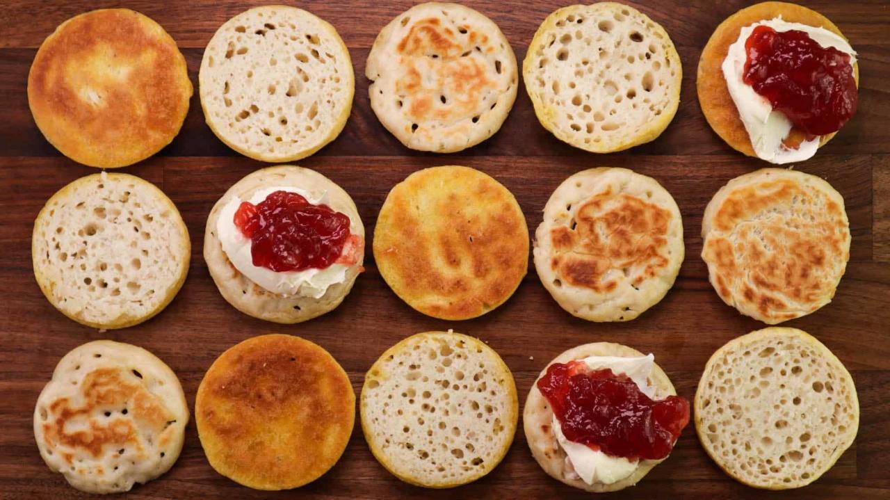 How To Make Crumpets At Home, Awesome Breakfast Treat ChainBaker