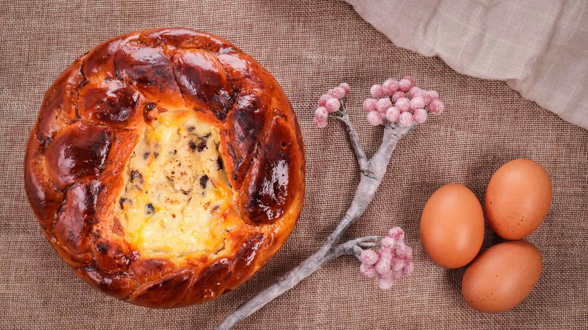 Romanian Pasca, Sweet Cottage Cheese Filled Easter Bread - ChainBaker