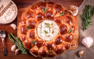 Brioche w/ Baked Camembert Cheese | Tear & Share Bread
