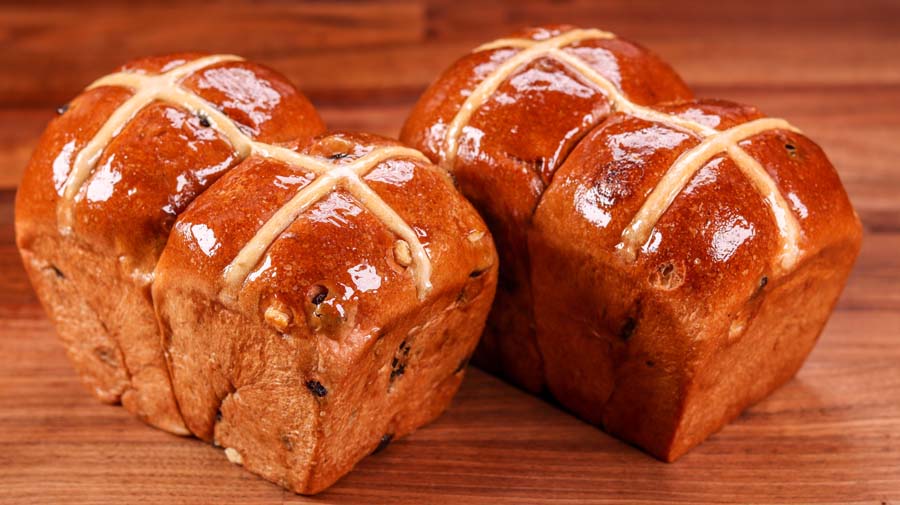 Make a Perfect Hot Cross Loaf This Easter