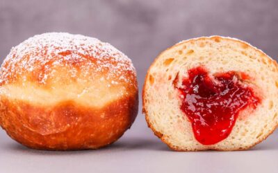 Super Easy, Quick, and Delicious Doughnuts for Fat Thursday