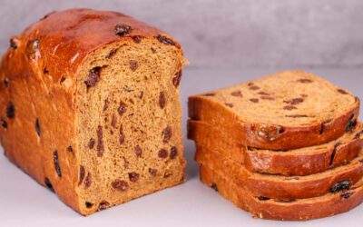 How to Make Sweet and Rich Molasses Raisin Bread